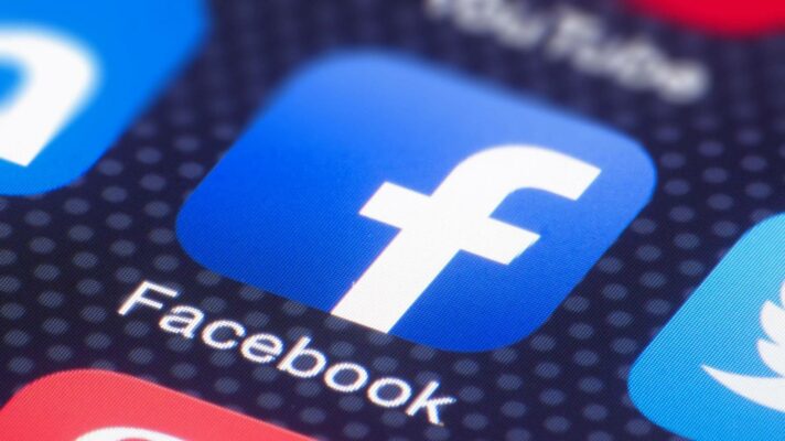 Facebook — как изменить имя и фамилию